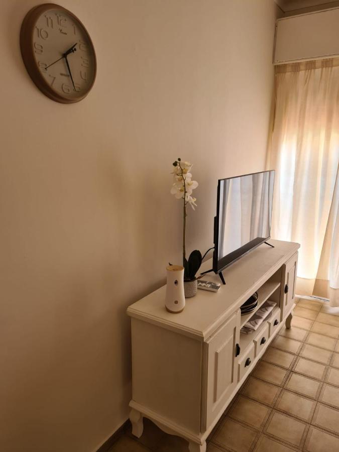 Alquiler Temporal Departamento Centrico Y Confortable En Mendoza Esterno foto